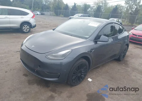 2023 Tesla Model Y Rwd z USA, uszkodzony, nr VIN 7SAYGDEDXPF944310